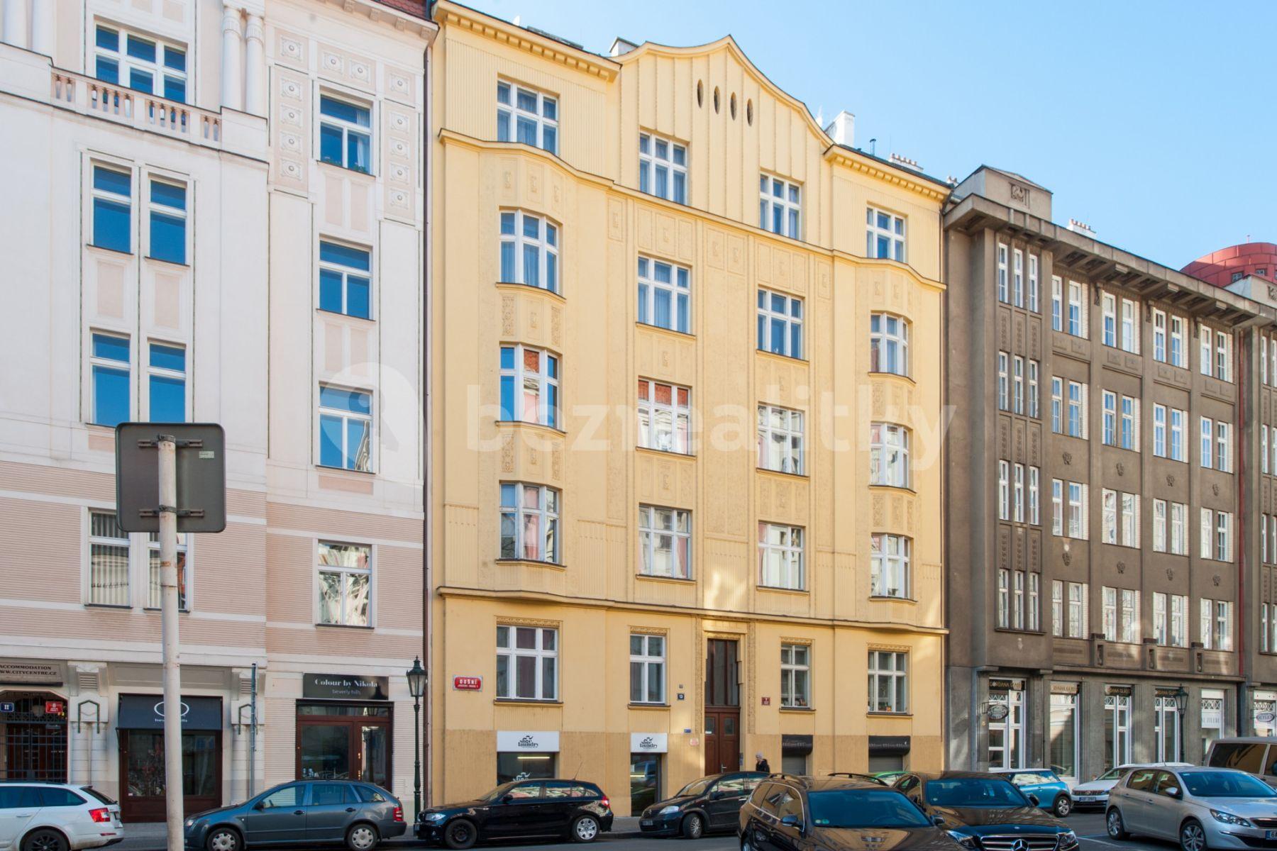 Pronájem bytu 3+1 97 m², Dušní, Praha, Praha