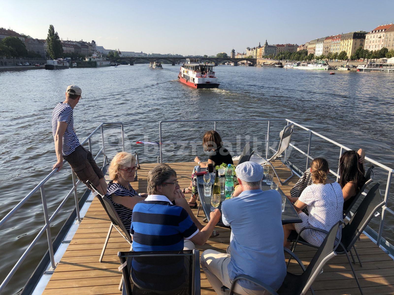 Pronájem bytu 1+1 36 m², Sanderova, Praha, Praha