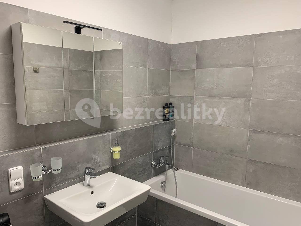 Pronájem bytu 2+kk 80 m², Zapova, Praha, Praha