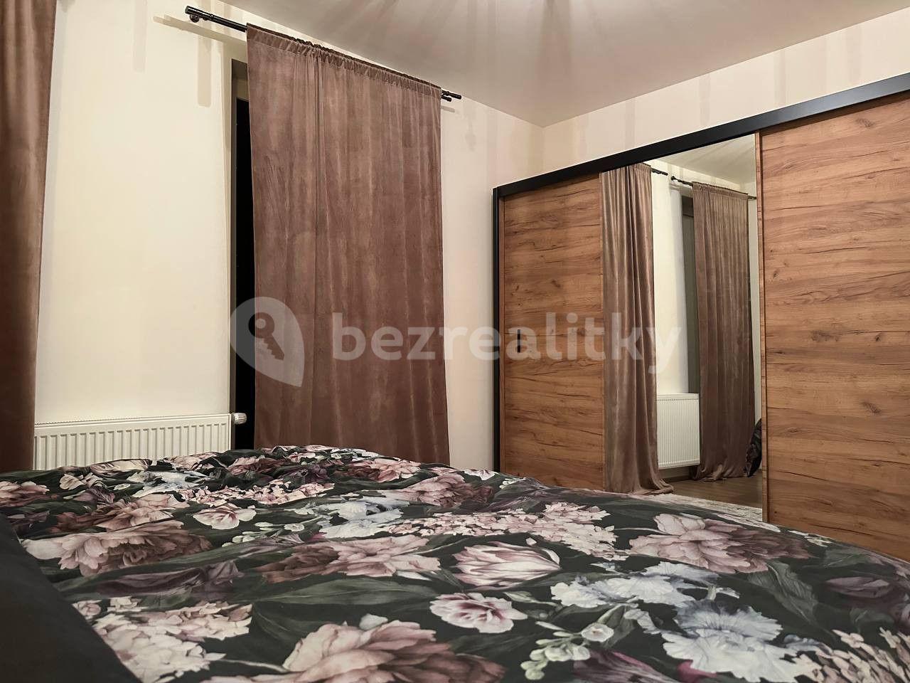 Pronájem bytu 2+kk 80 m², Zapova, Praha, Praha