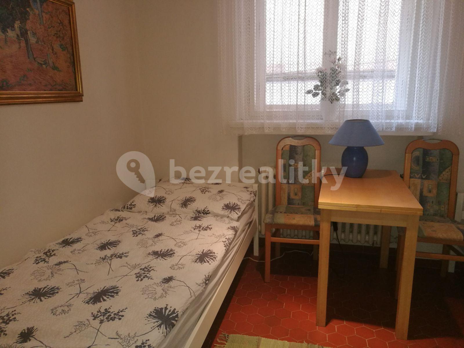 Pronájem bytu 2+kk 52 m², Husinecká, Praha, Praha