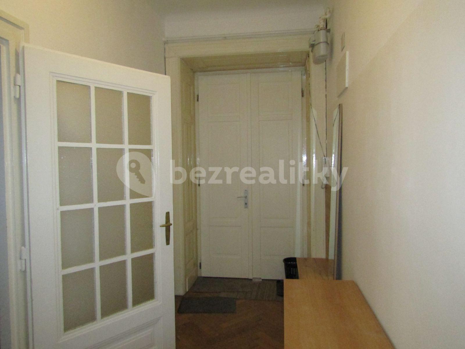 Pronájem bytu 2+1 43 m², Gorkého, Bratislava - mestská časť Staré Mesto, Bratislavský kraj