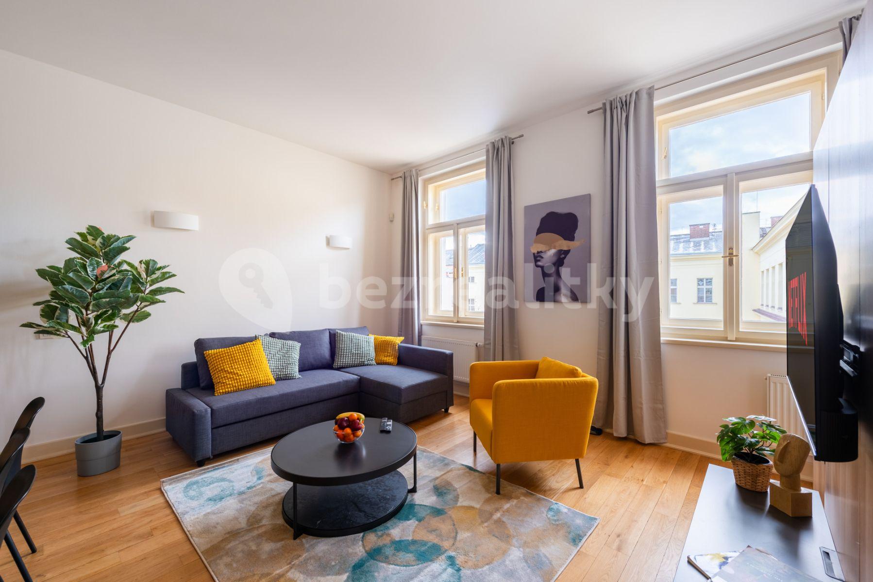 Pronájem bytu 4+1 96 m², Černá, Praha, Praha