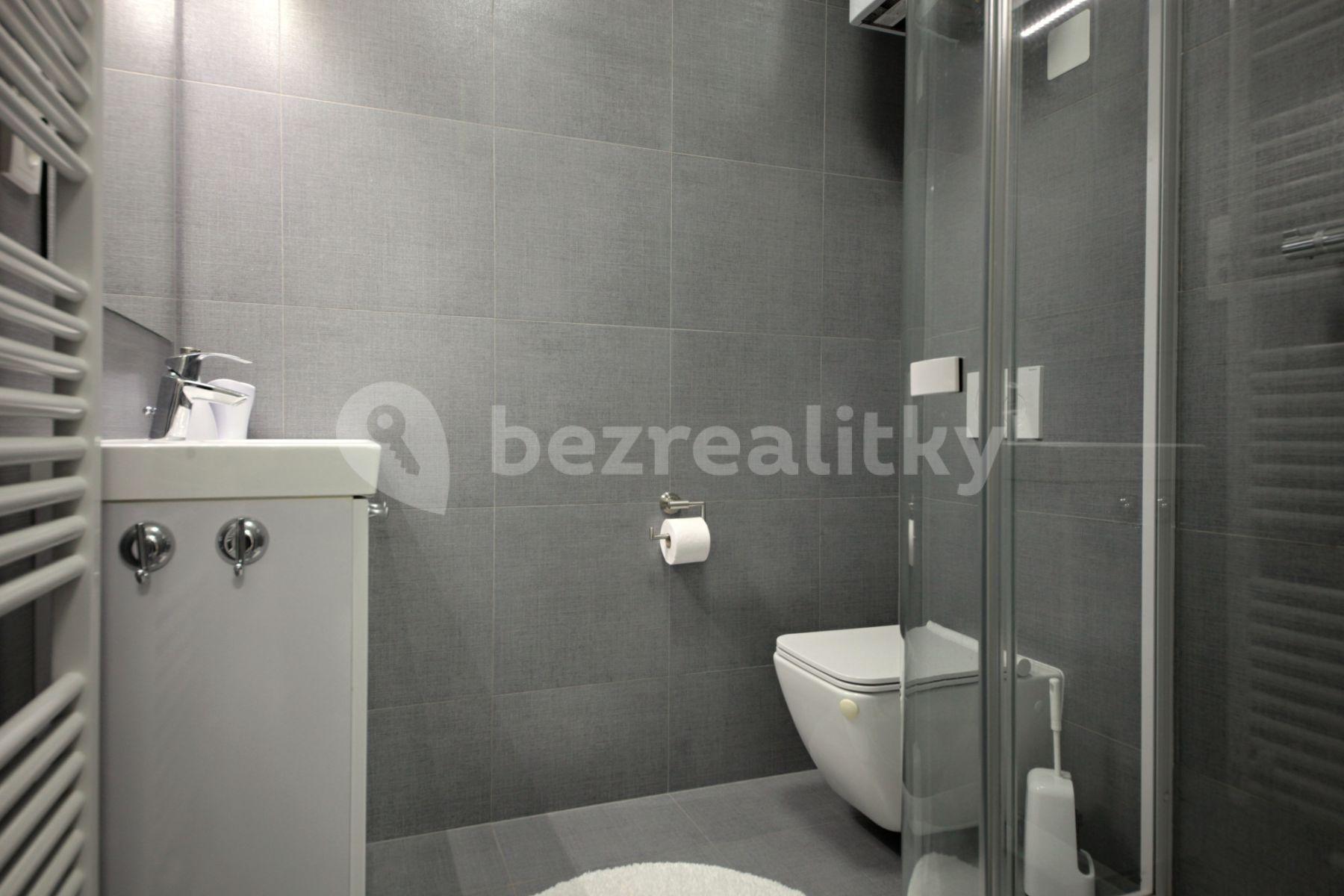 Pronájem bytu 2+1 56 m², Slovinská, Praha, Praha