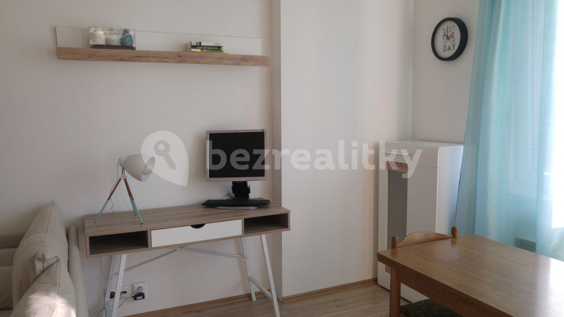 Pronájem bytu 2+1 67 m², V Zahradách, Praha, Praha