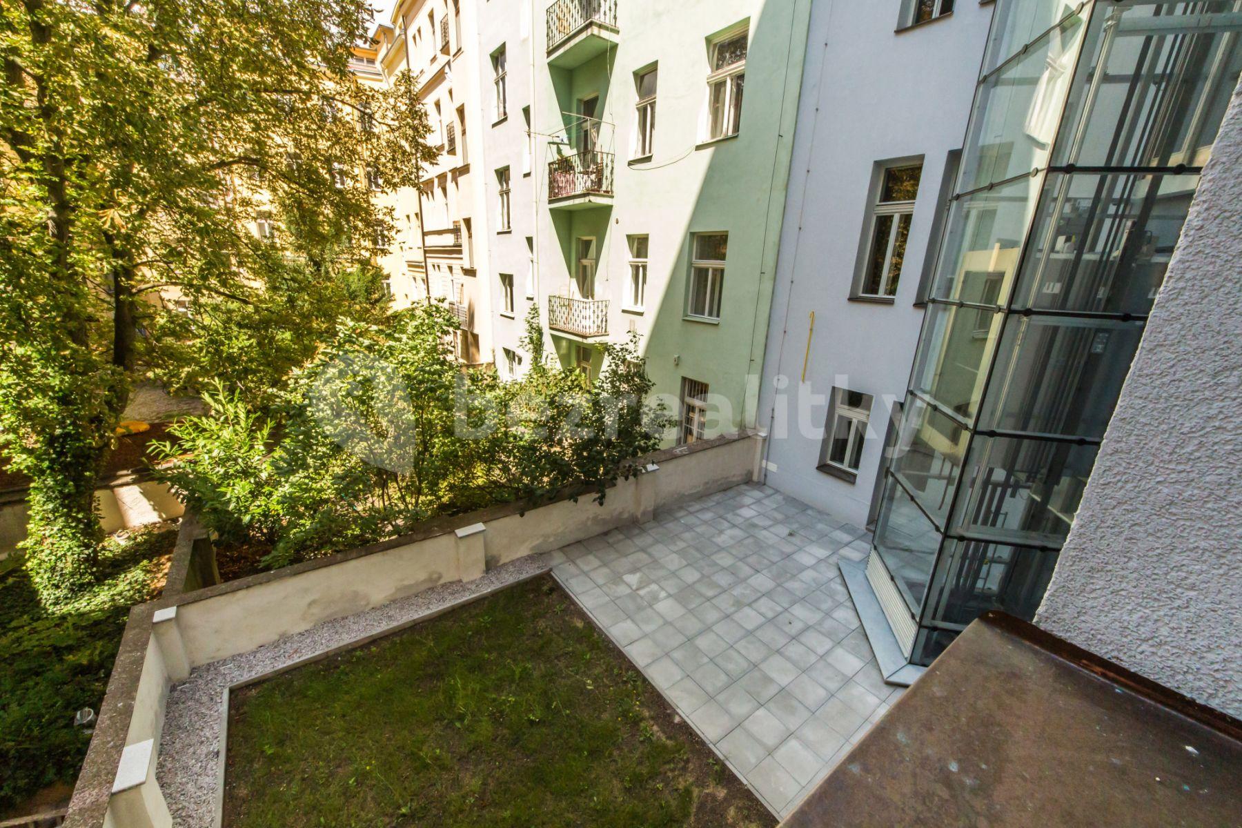 Pronájem bytu 2+kk 48 m², Balbínova, Praha, Praha