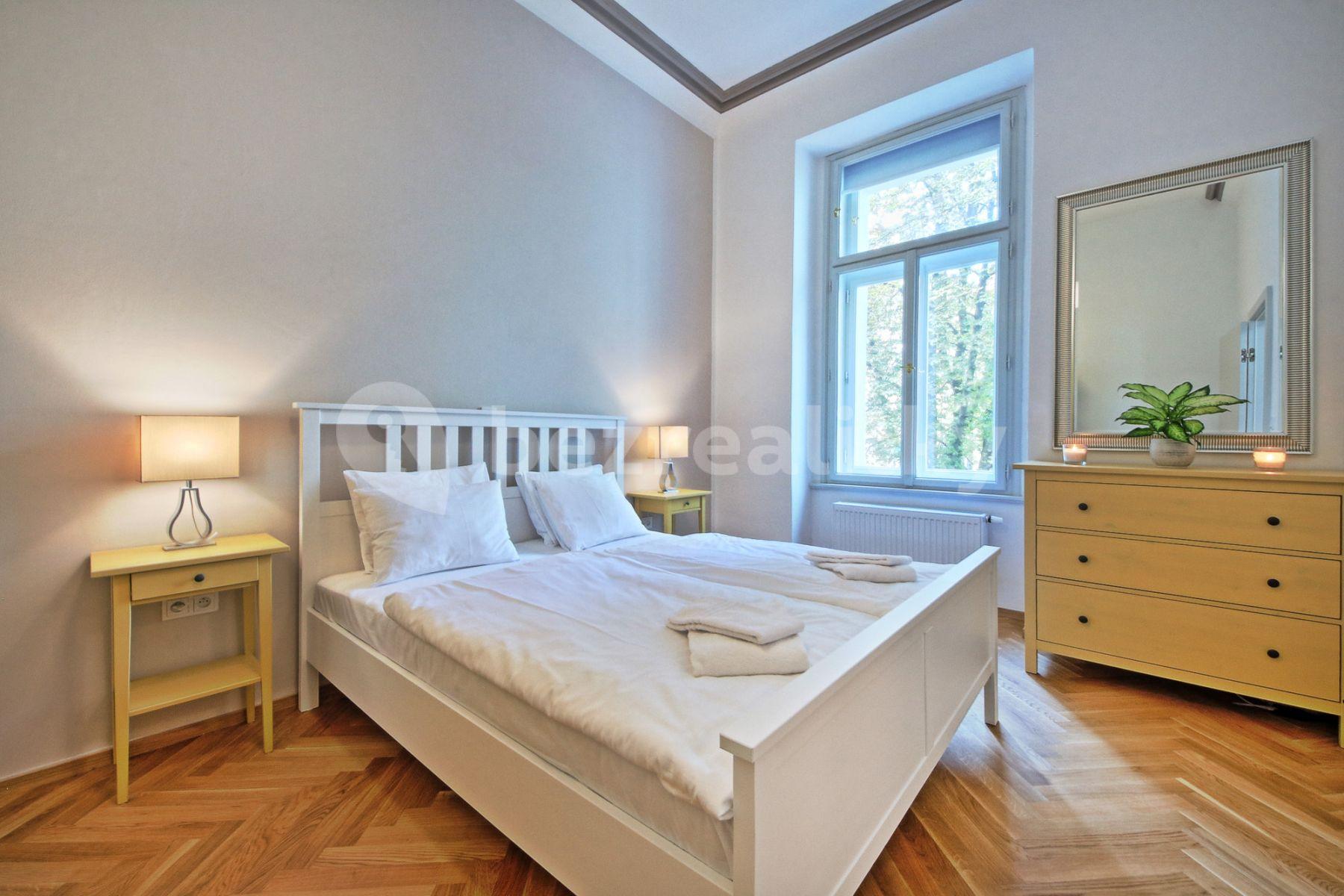 Pronájem bytu 2+kk 48 m², Balbínova, Praha, Praha