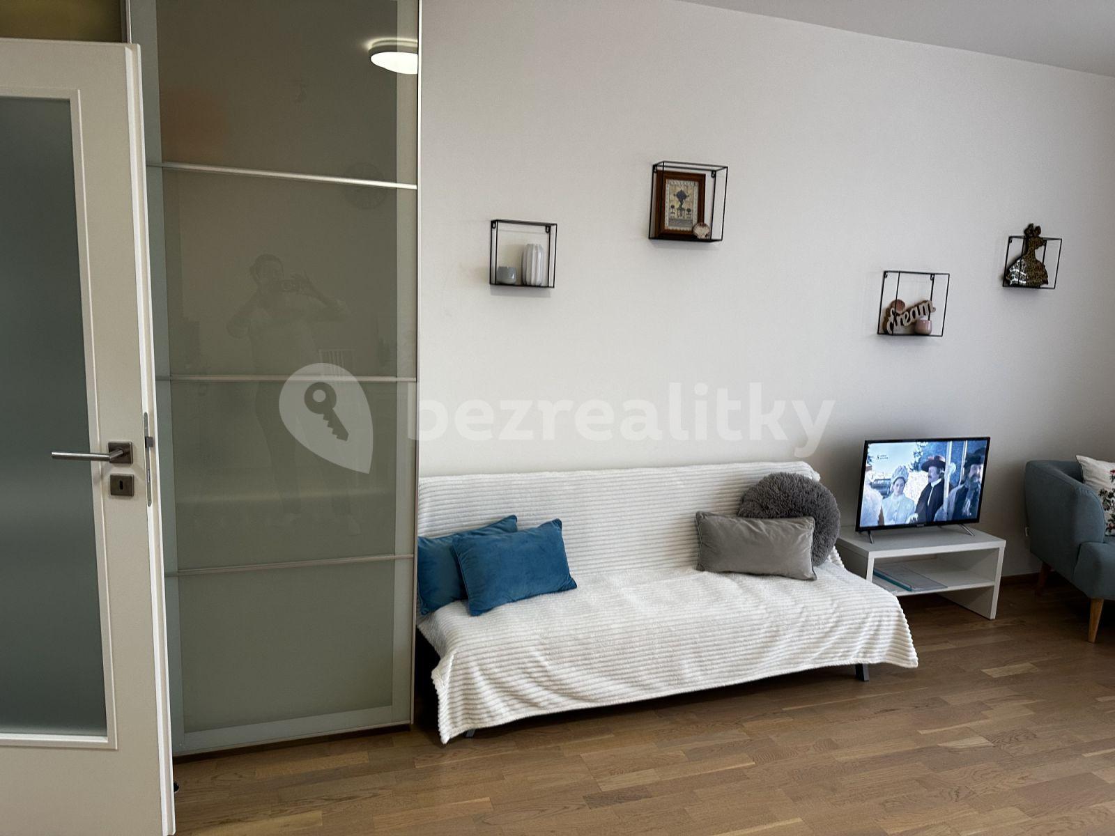 Pronájem bytu 2+kk 37 m², Učňovská, Praha, Praha