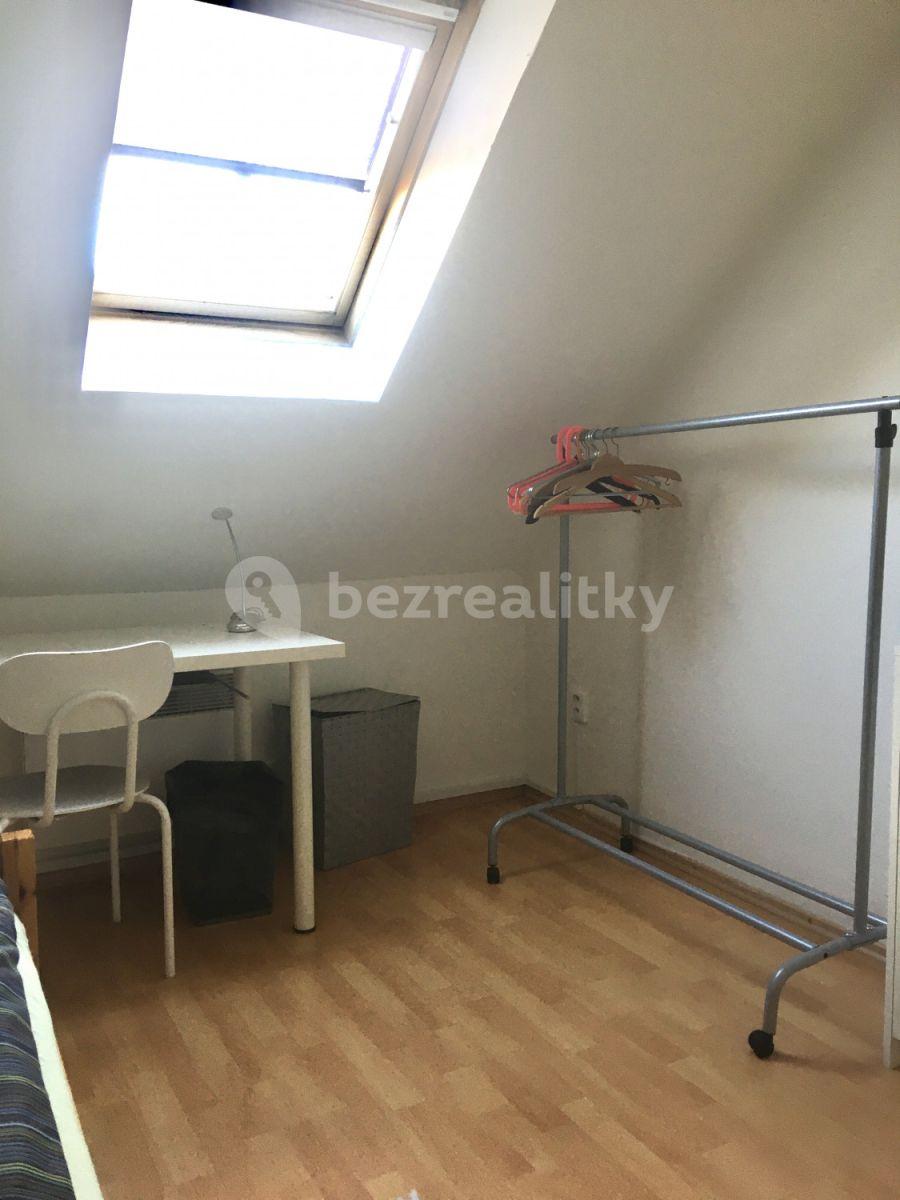 Pronájem bytu 2+1 87 m², náměstí Před Bateriemi, Praha, Praha