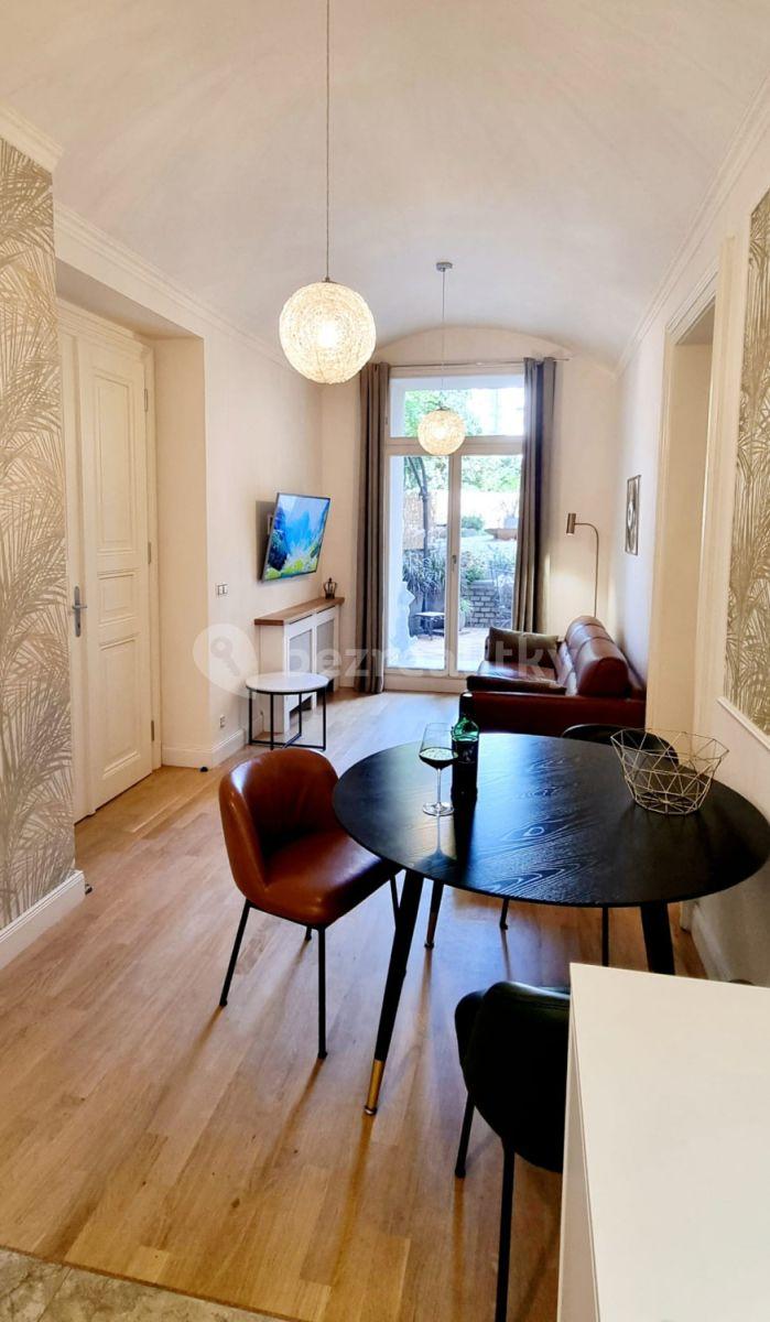 Pronájem bytu 2+kk 70 m², U Rajské zahrady, Praha, Praha