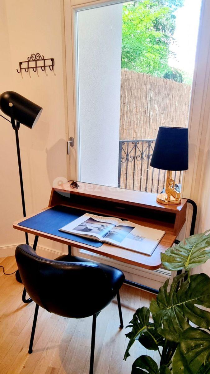 Pronájem bytu 2+kk 70 m², U Rajské zahrady, Praha, Praha