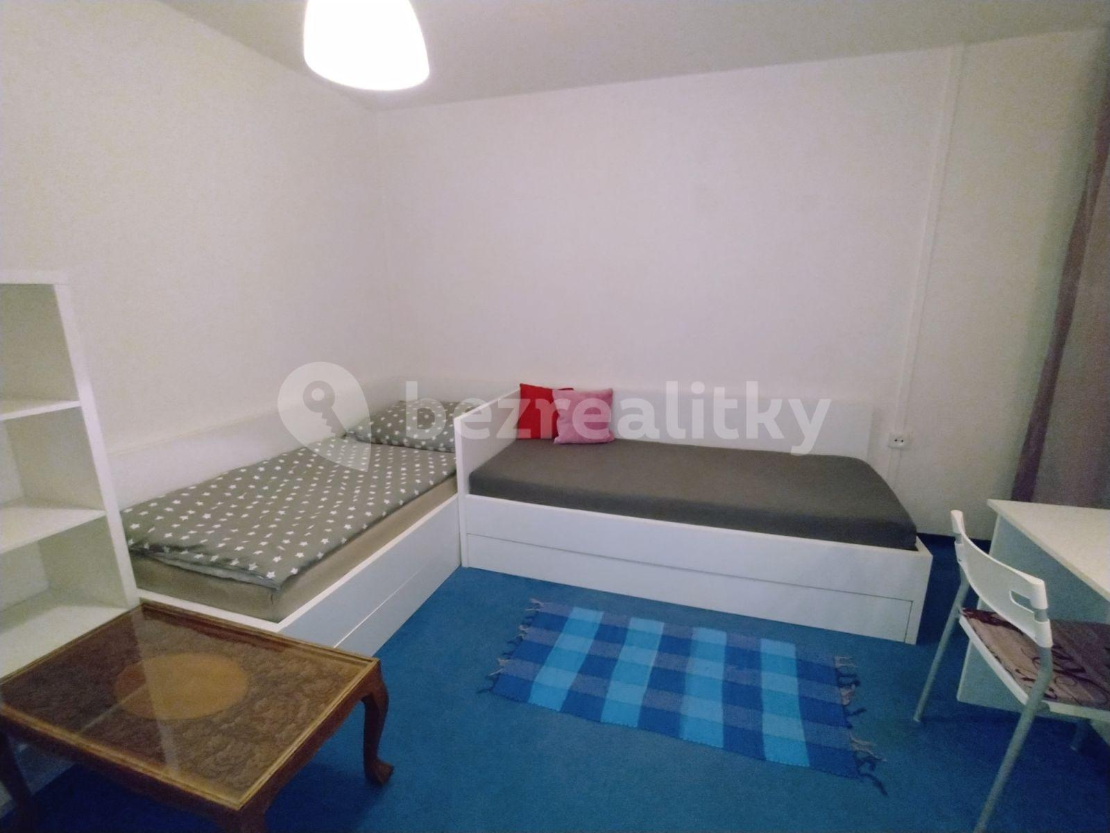 Pronájem bytu 1+1 80 m², Voskovcova, Praha, Praha