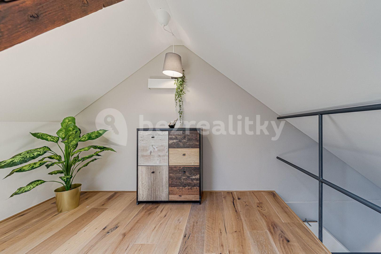 Pronájem bytu 2+kk 67 m², Kaizlovy sady, Praha, Praha