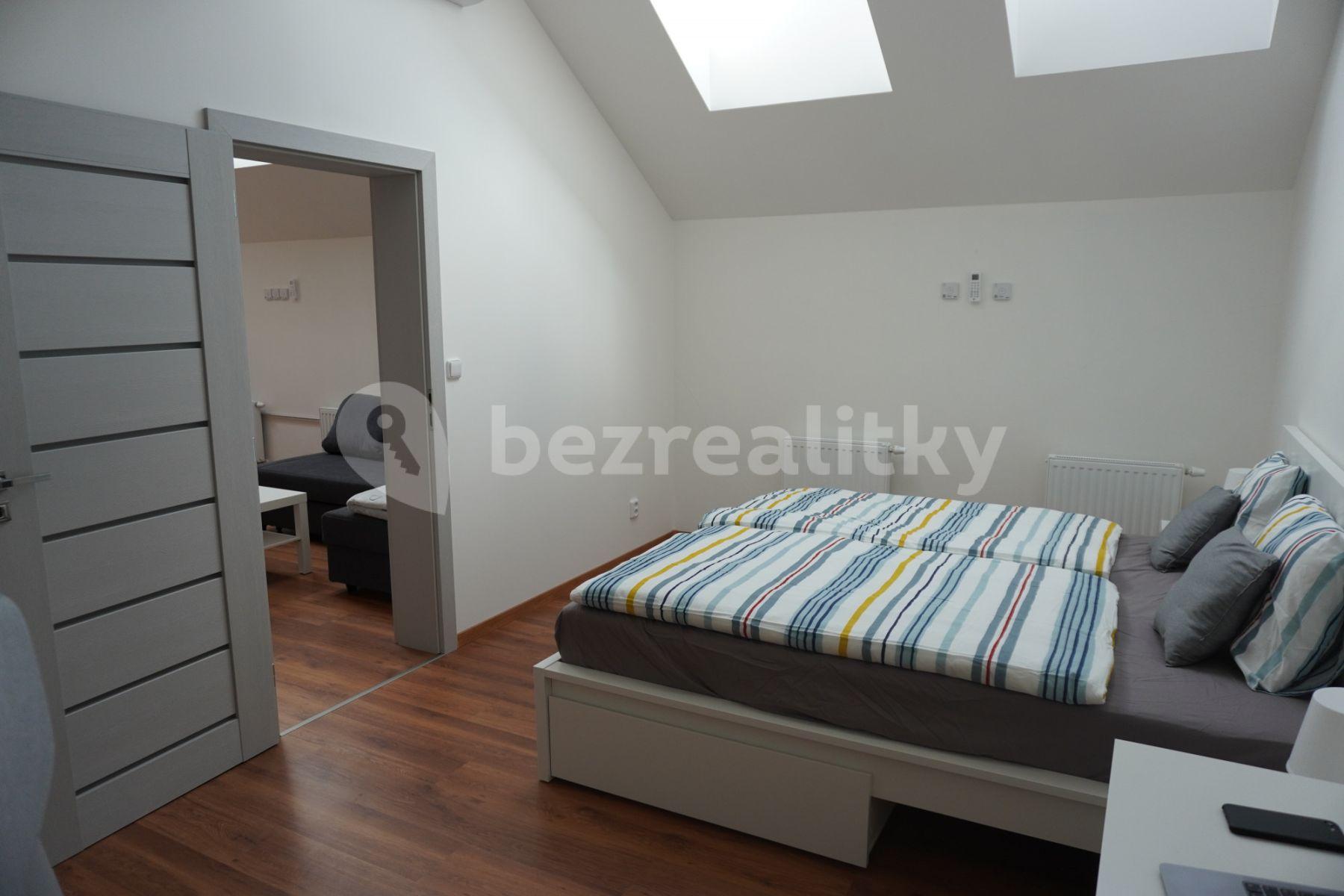 Pronájem bytu 2+kk 90 m², Bezručova, Brno, Jihomoravský kraj