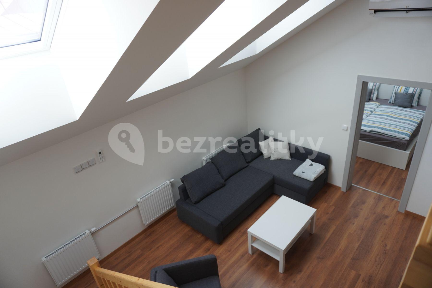 Pronájem bytu 2+kk 90 m², Bezručova, Brno, Jihomoravský kraj