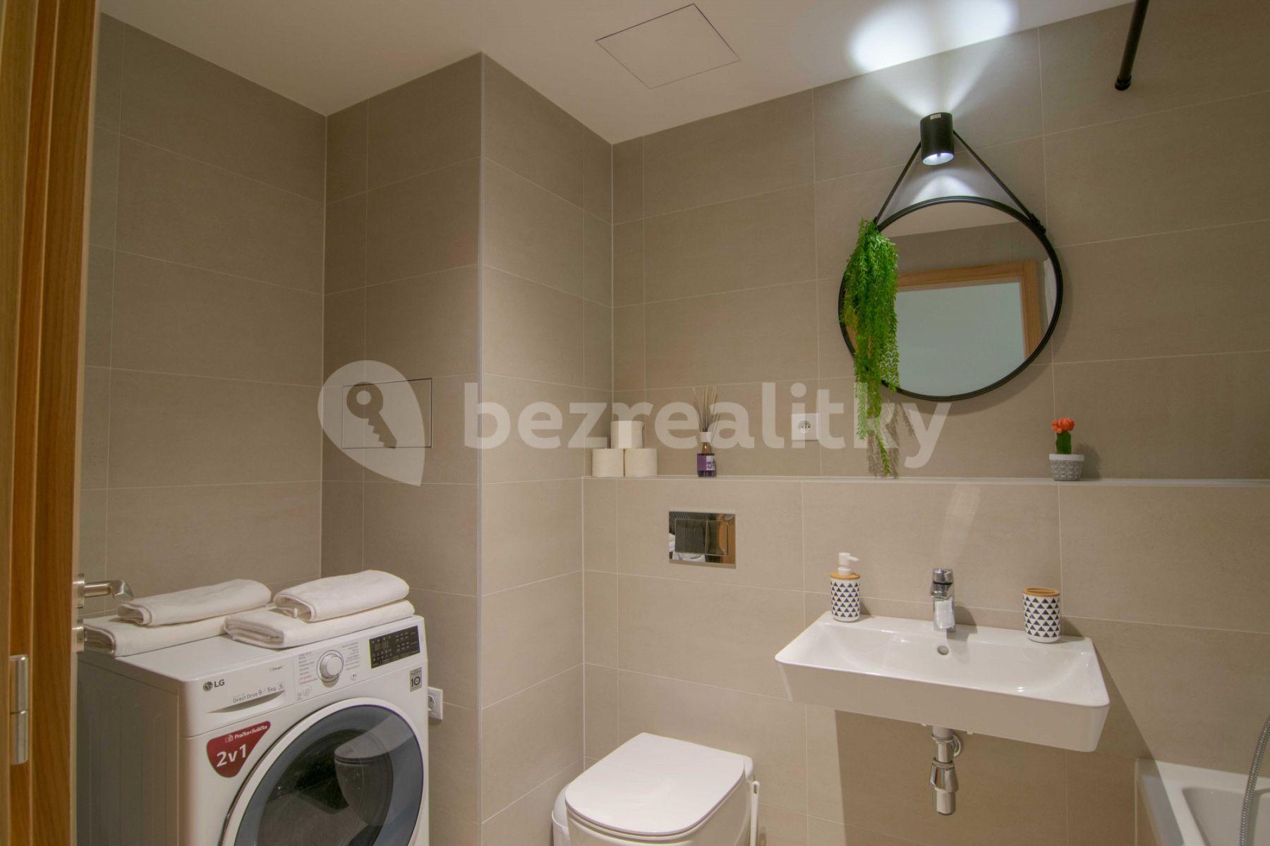 Pronájem bytu 2+kk 60 m², U Průhonu b, Praha, Praha