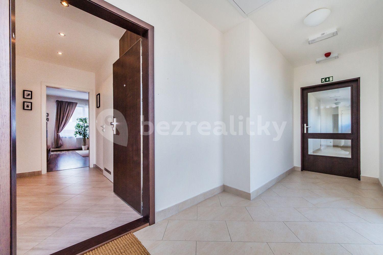 Pronájem bytu 2+kk 65 m², Švehlova, Praha, Praha