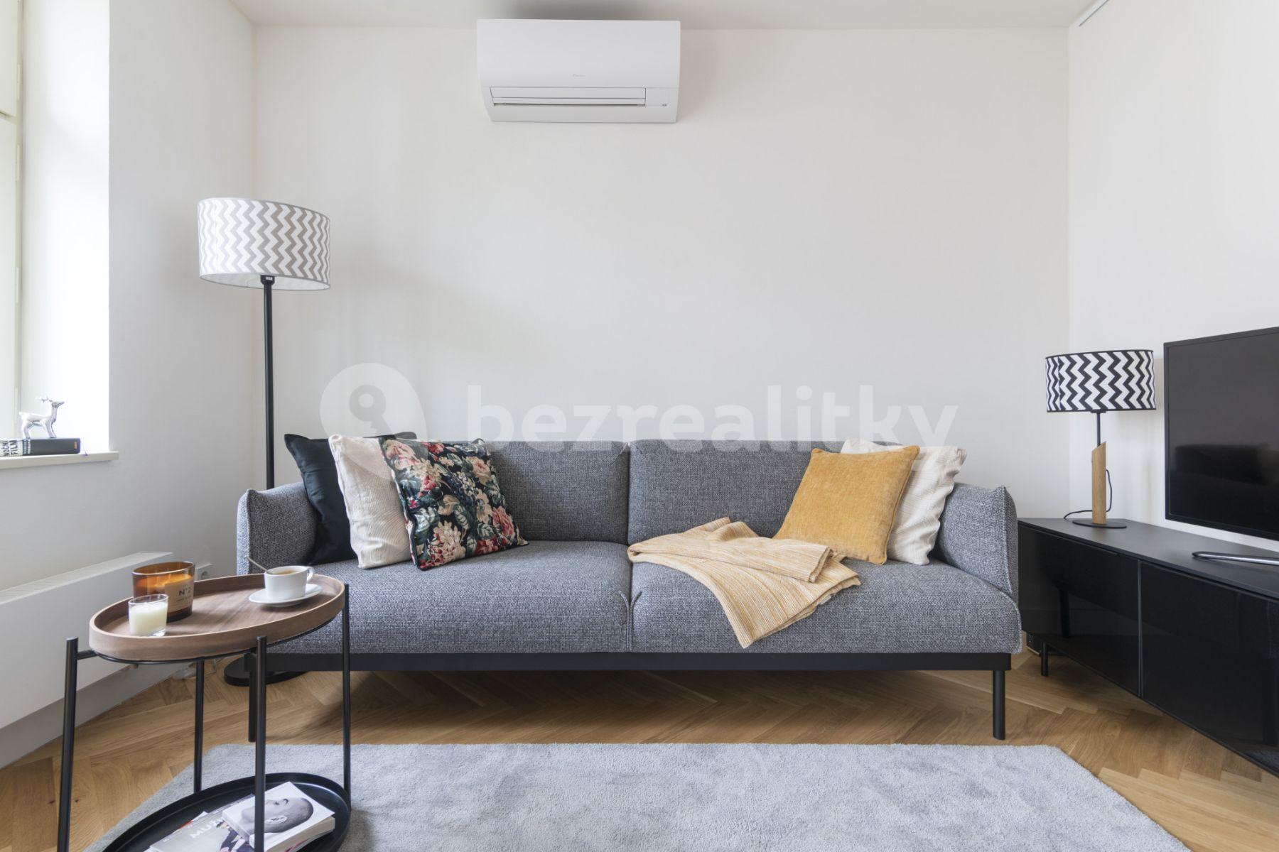 Pronájem bytu 2+kk 47 m², Bořivojova, Praha, Praha