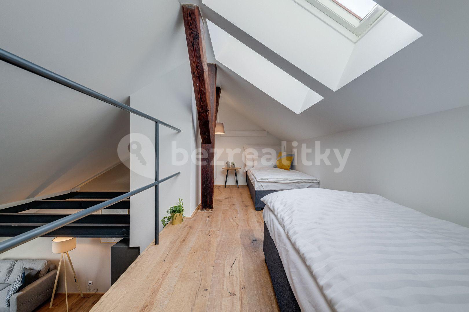 Pronájem bytu 3+1 74 m², Kaizlovy sady, Praha, Praha