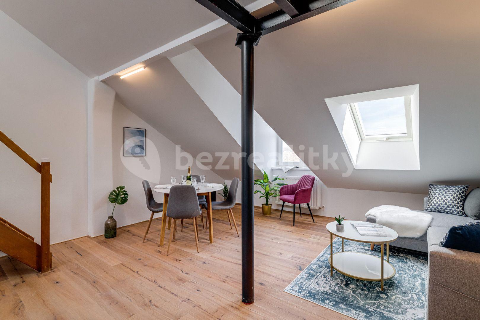 Pronájem bytu 3+1 74 m², Kaizlovy sady, Praha, Praha