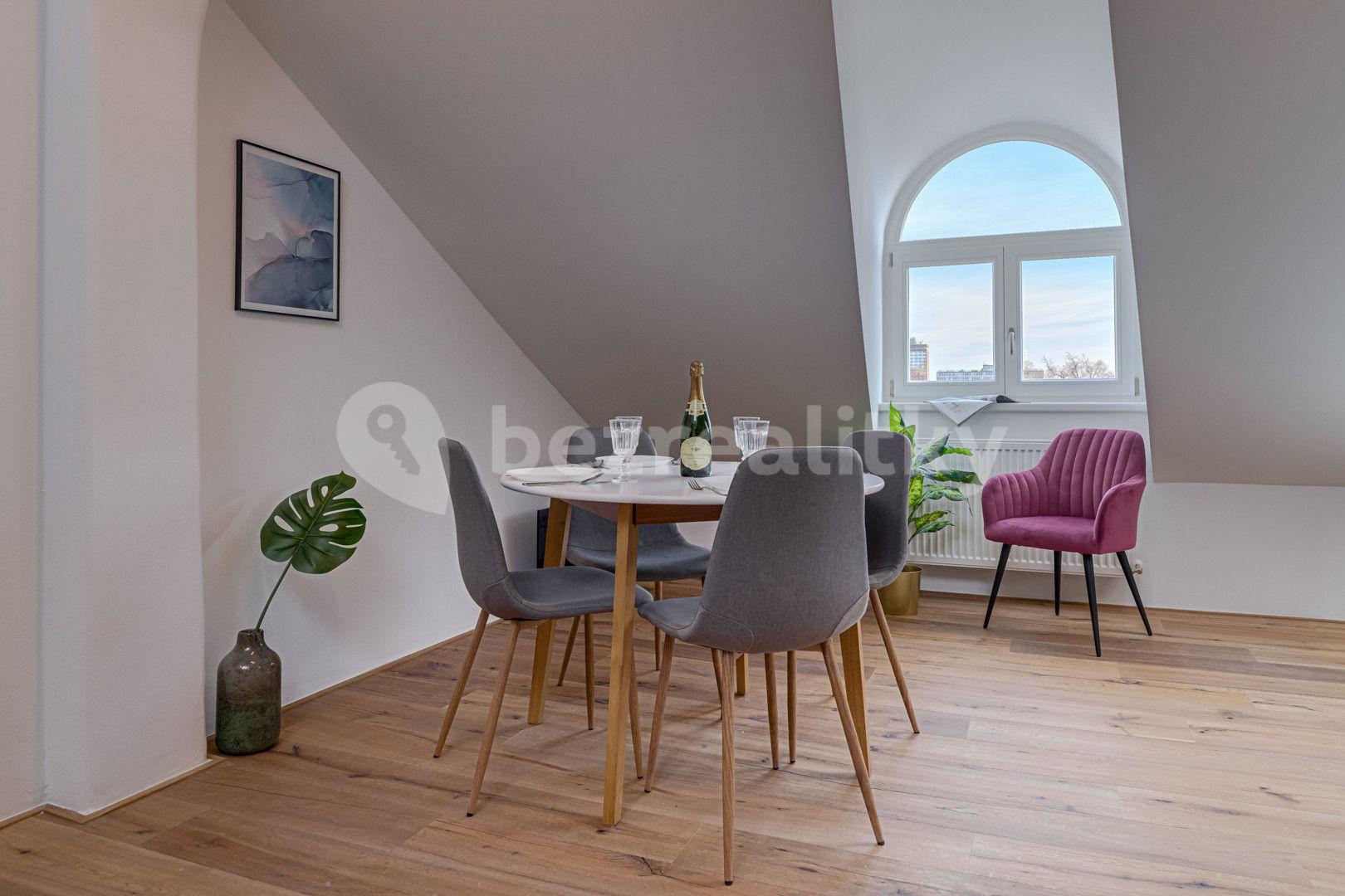 Pronájem bytu 3+1 74 m², Kaizlovy sady, Praha, Praha