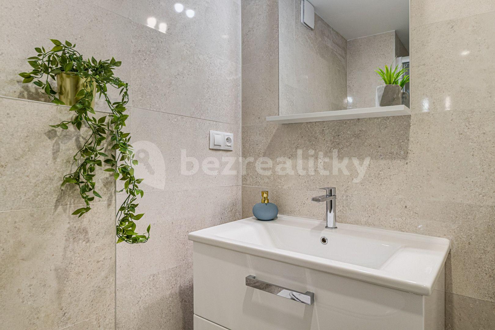 Pronájem bytu 3+1 74 m², Kaizlovy sady, Praha, Praha