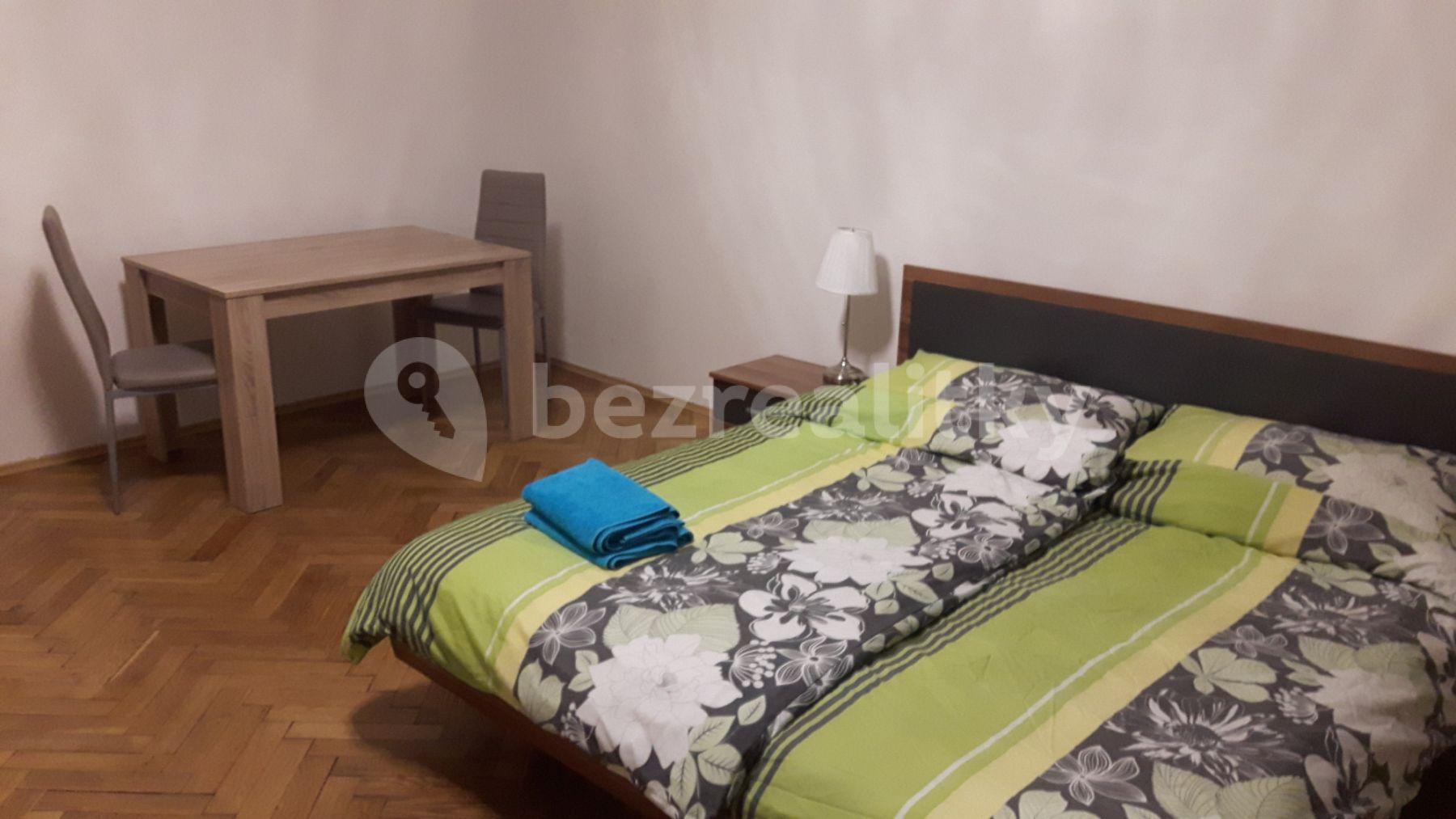 Pronájem bytu 2+1 56 m², Vltavská, Praha, Praha