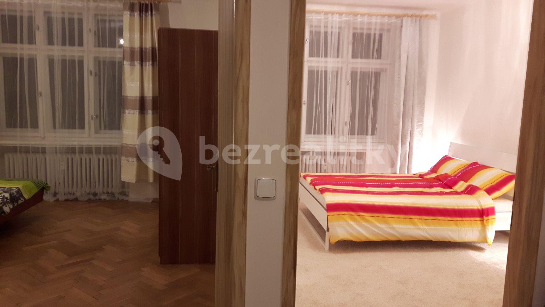 Pronájem bytu 2+1 56 m², Vltavská, Praha, Praha