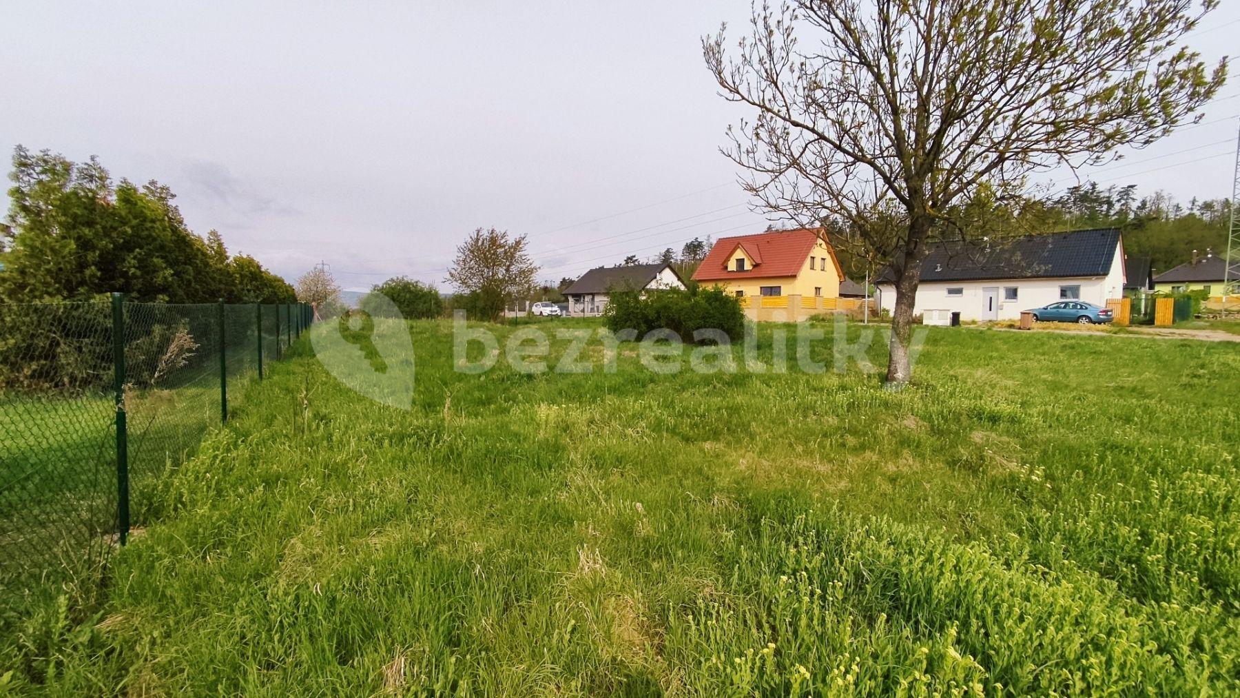 Prodej pozemku 878 m², Králův Dvůr, Středočeský kraj