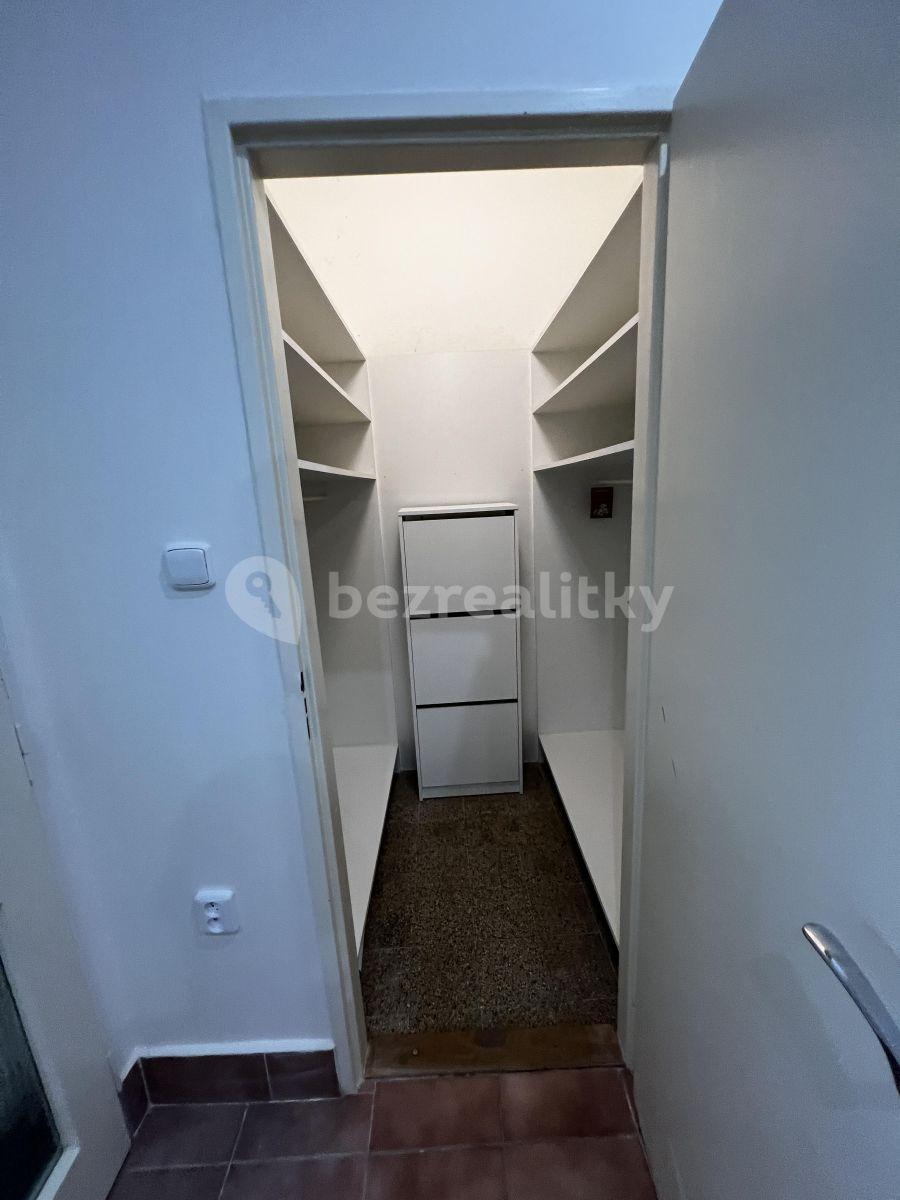 Pronájem bytu 2+kk 50 m², Ortenovo náměstí, Praha, Praha