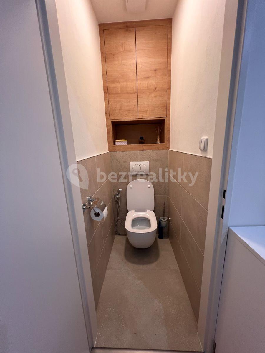 Pronájem bytu 2+kk 50 m², Ortenovo náměstí, Praha, Praha