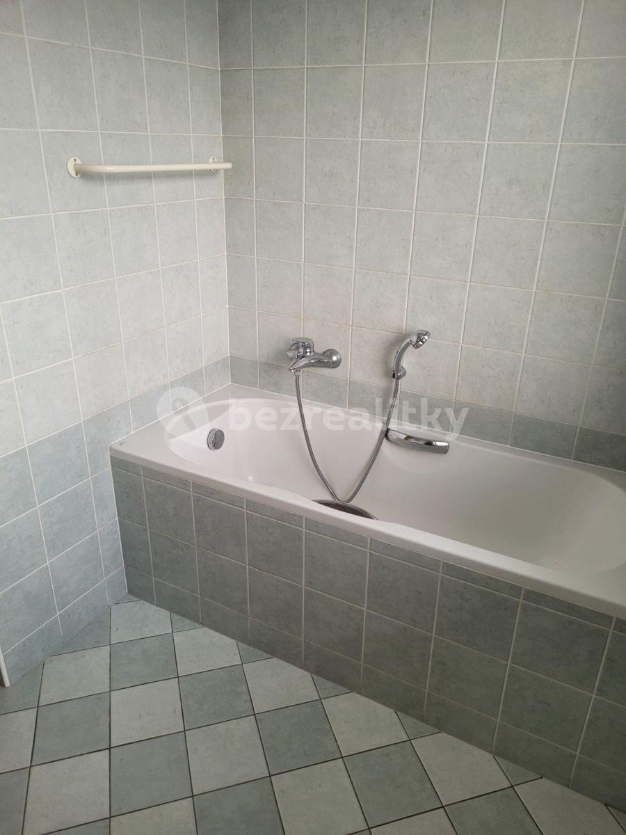 Pronájem bytu 2+kk 59 m², Choceradská, Praha, Praha