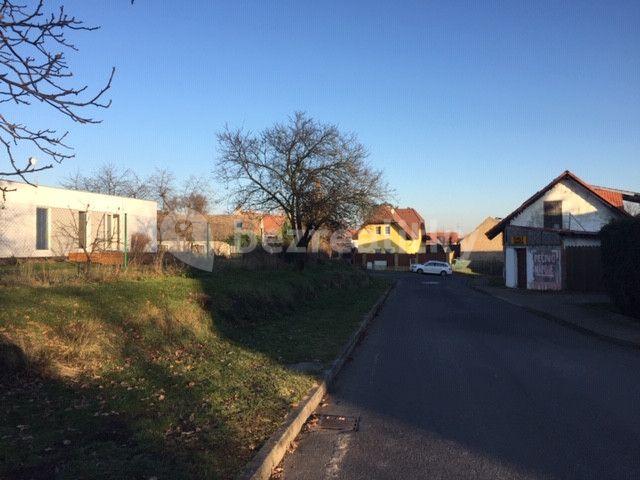 Pronájem bytu 3+kk 48 m², V Cestách, Šestajovice, Středočeský kraj