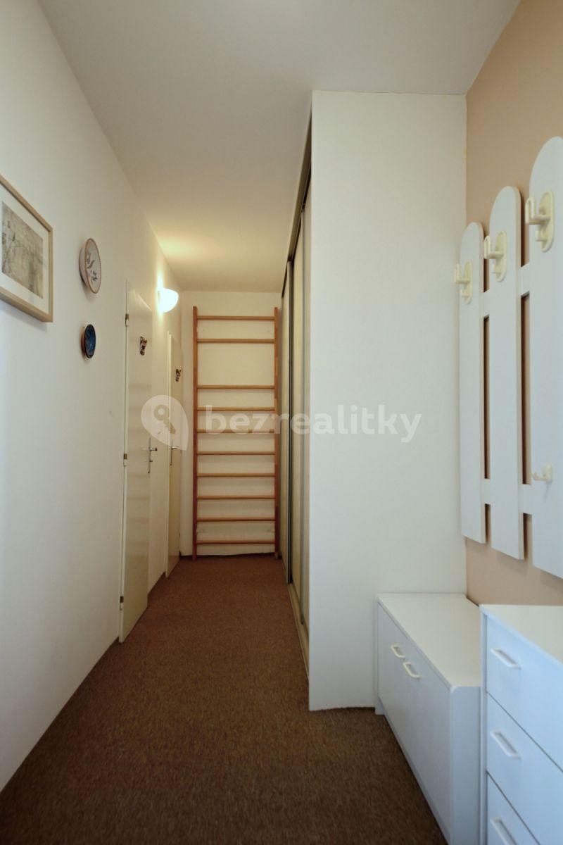 Pronájem bytu 2+1 60 m², U Sluncové, Praha, Praha