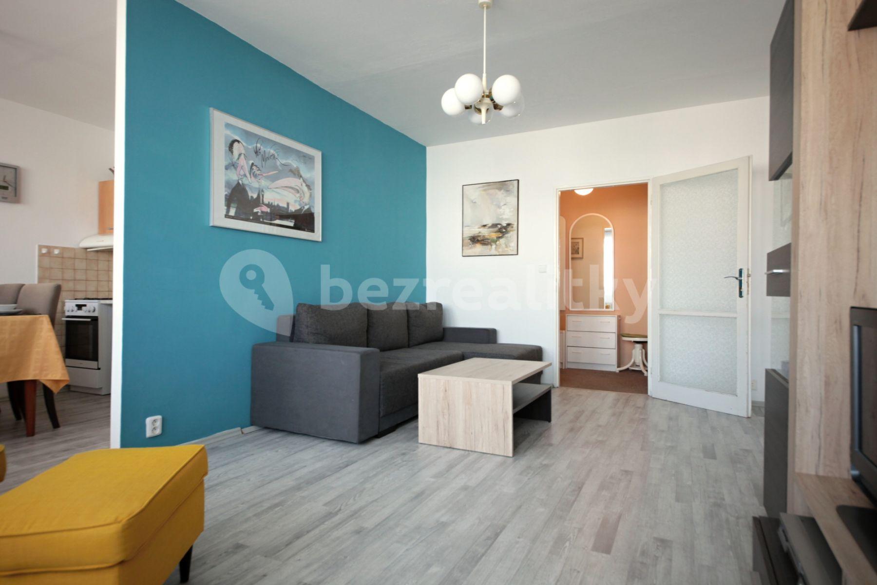 Pronájem bytu 2+1 60 m², U Sluncové, Praha, Praha