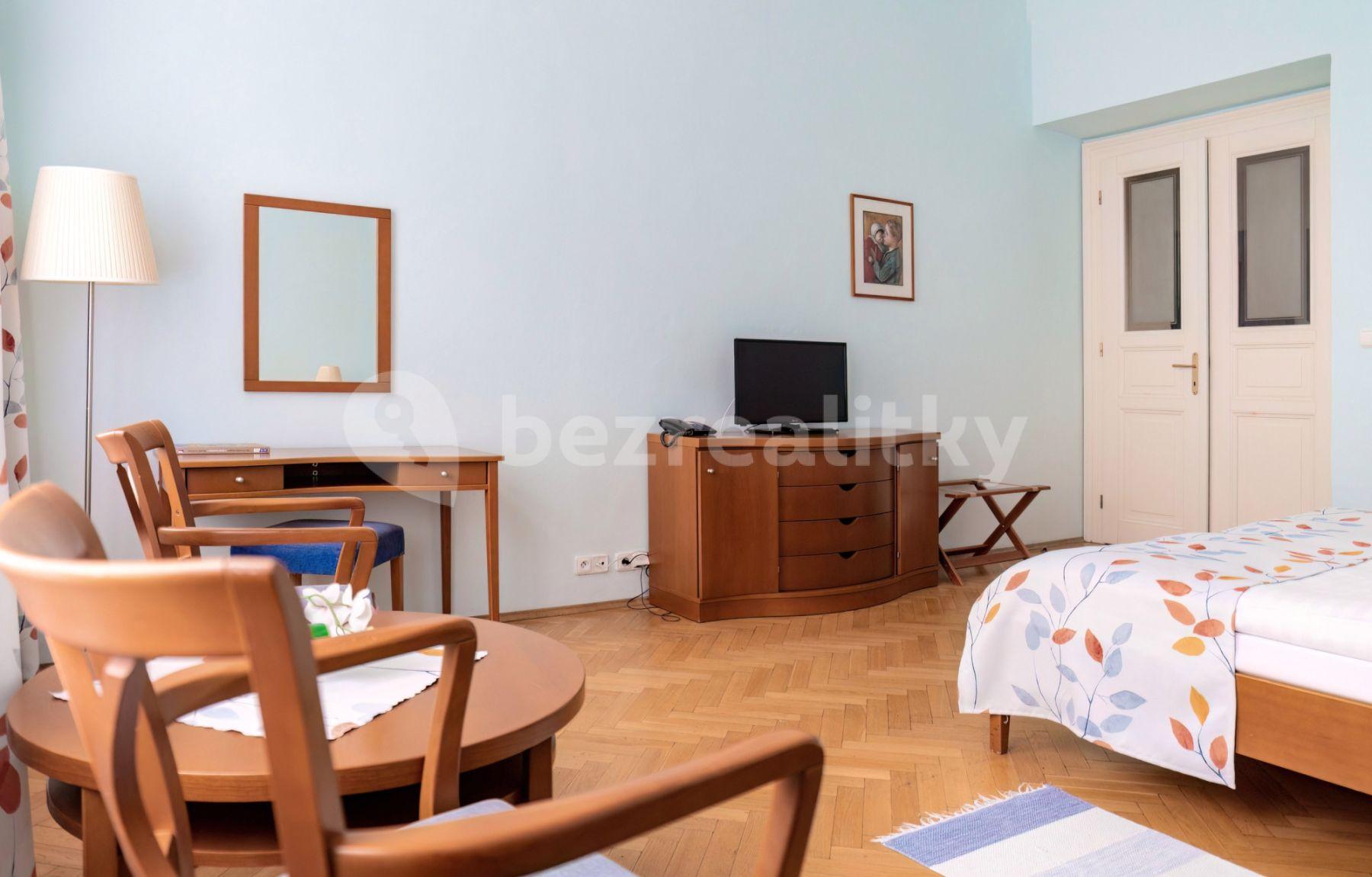 Pronájem bytu 1+1 45 m², Jana Masaryka, Praha, Praha