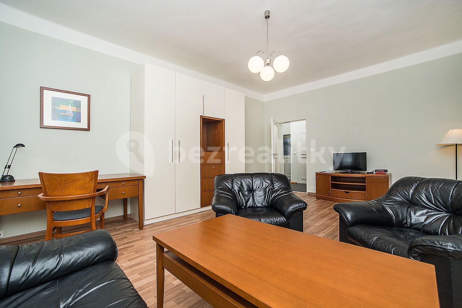 Pronájem bytu 3+1 72 m², Americká, Praha, Praha