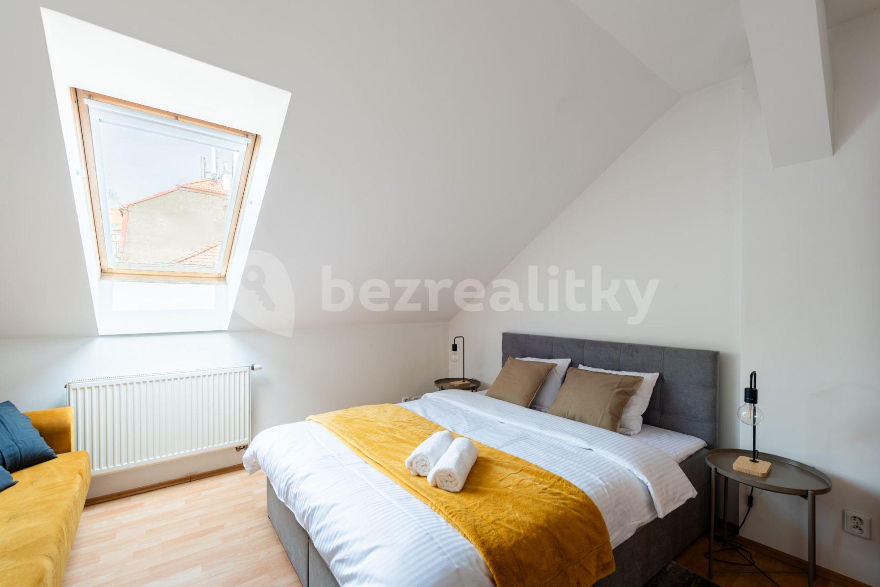 Pronájem bytu 5+1 90 m², Grafická, Praha, Praha