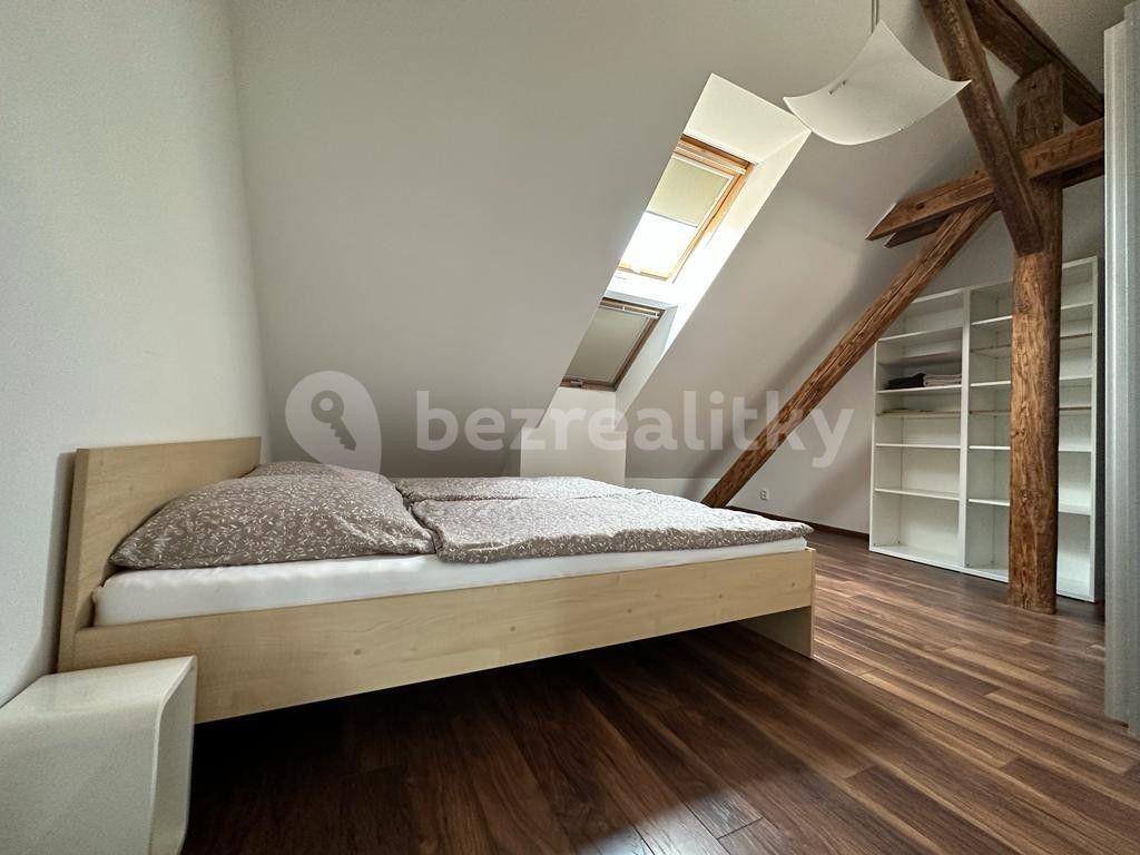 Pronájem bytu 2+1 56 m², Klapkova, Praha, Praha