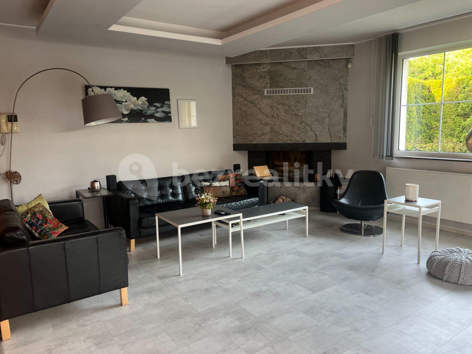 Prodej domu 393 m², pozemek 749 m², Poličanská, Praha, Praha