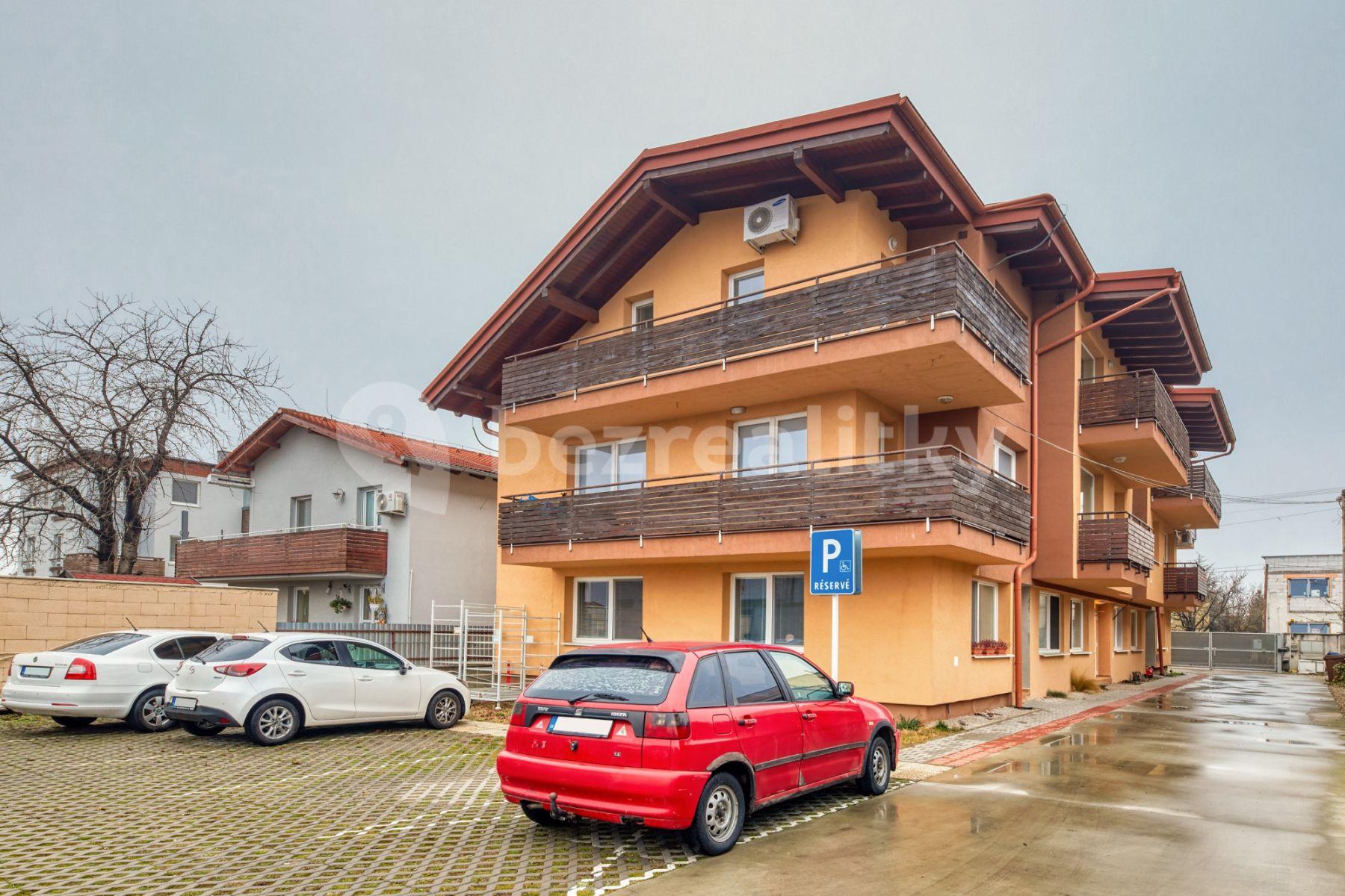 Pronájem bytu 2+1 51 m², Hradská, Vrakuňa, Bratislavský kraj