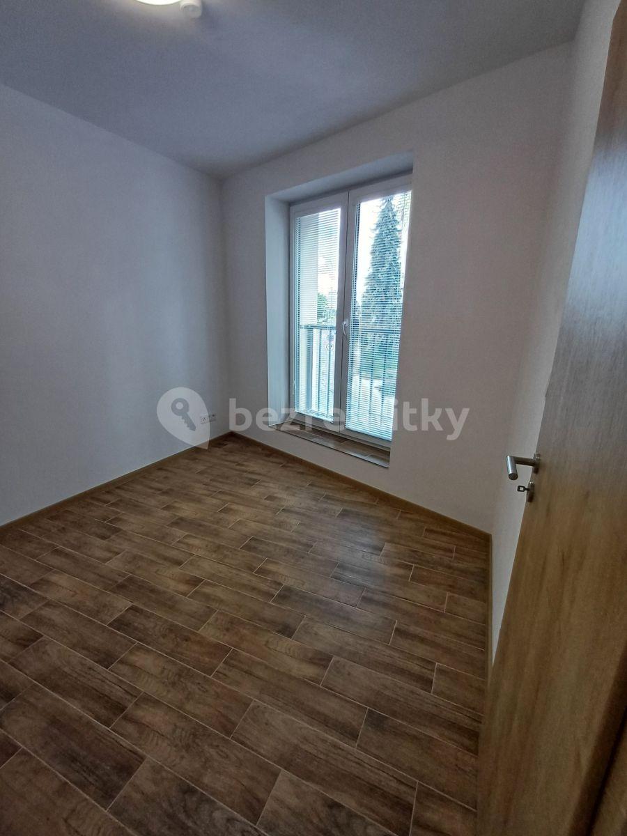 Pronájem bytu 4+1 85 m², Nová Pražská, Benešov, Středočeský kraj