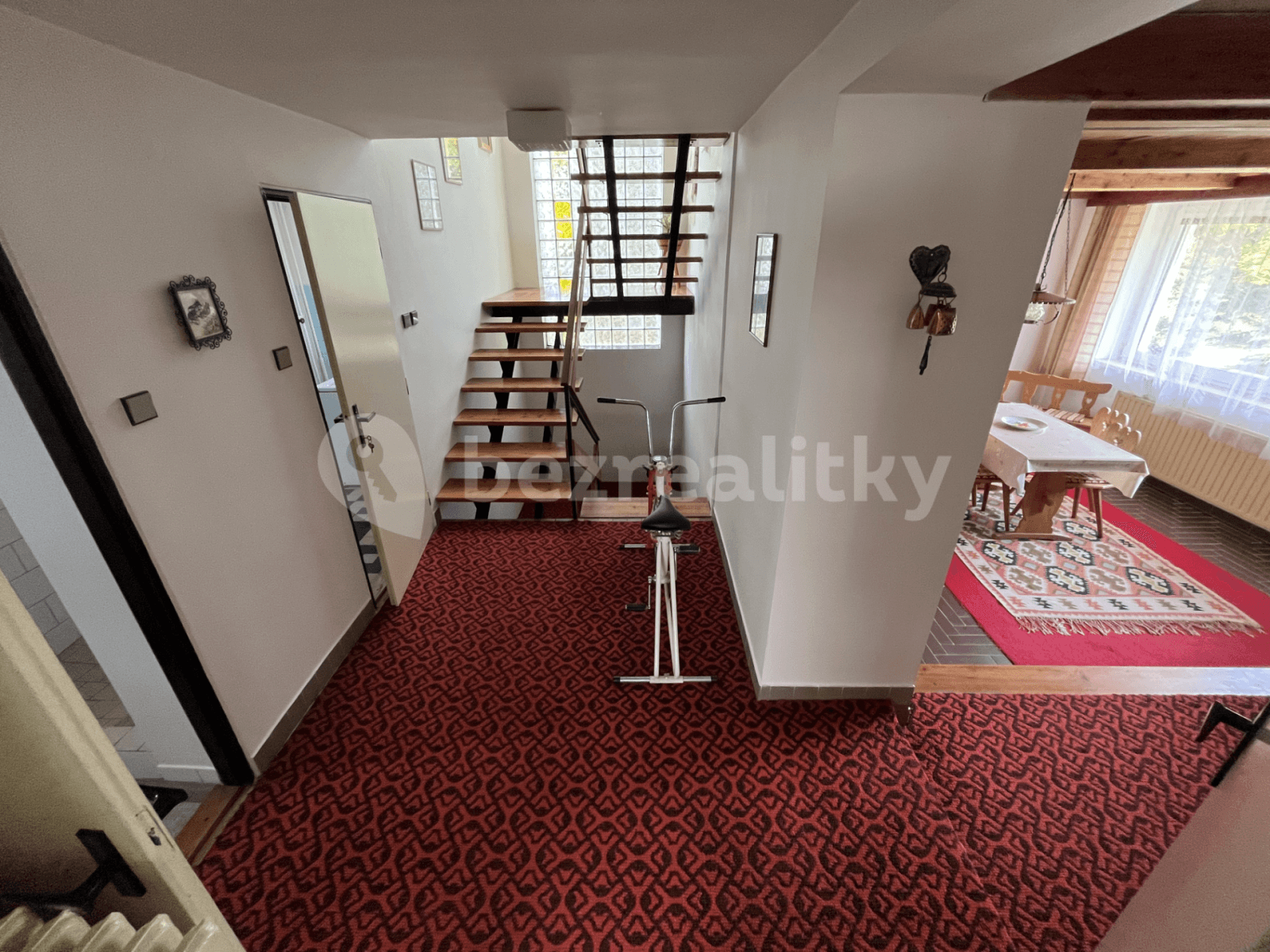 Prodej domu 155 m², pozemek 1.362 m², K Jezírku, Horní Bezděkov, Středočeský kraj