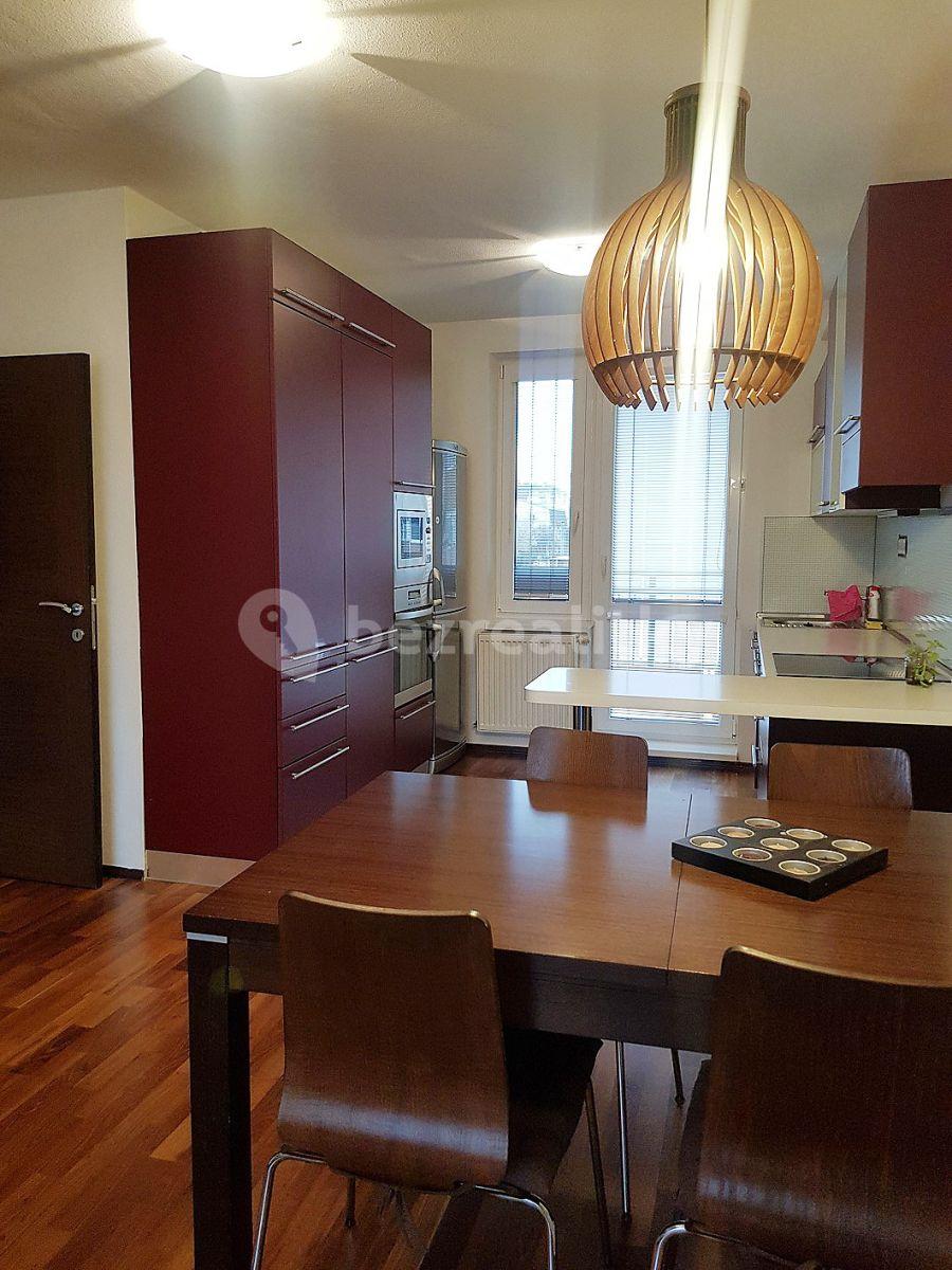 Prodej bytu 3+1 88 m², Sladová, Ružinov, Bratislavský kraj