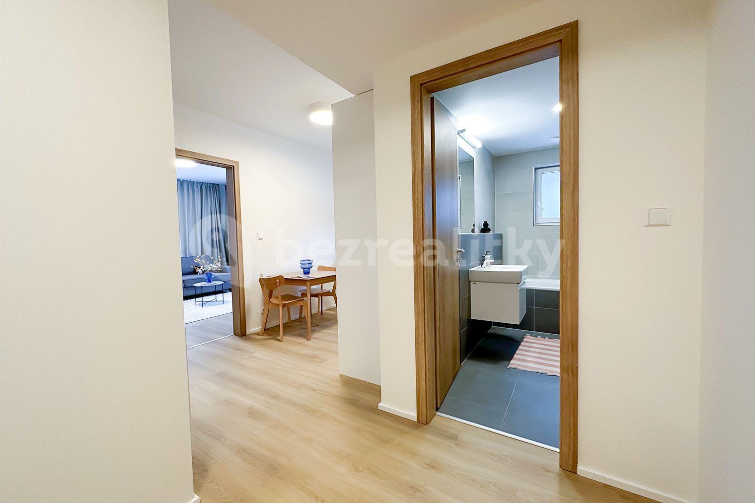 Pronájem bytu 2+1 63 m², U Pergamenky, Praha, Praha