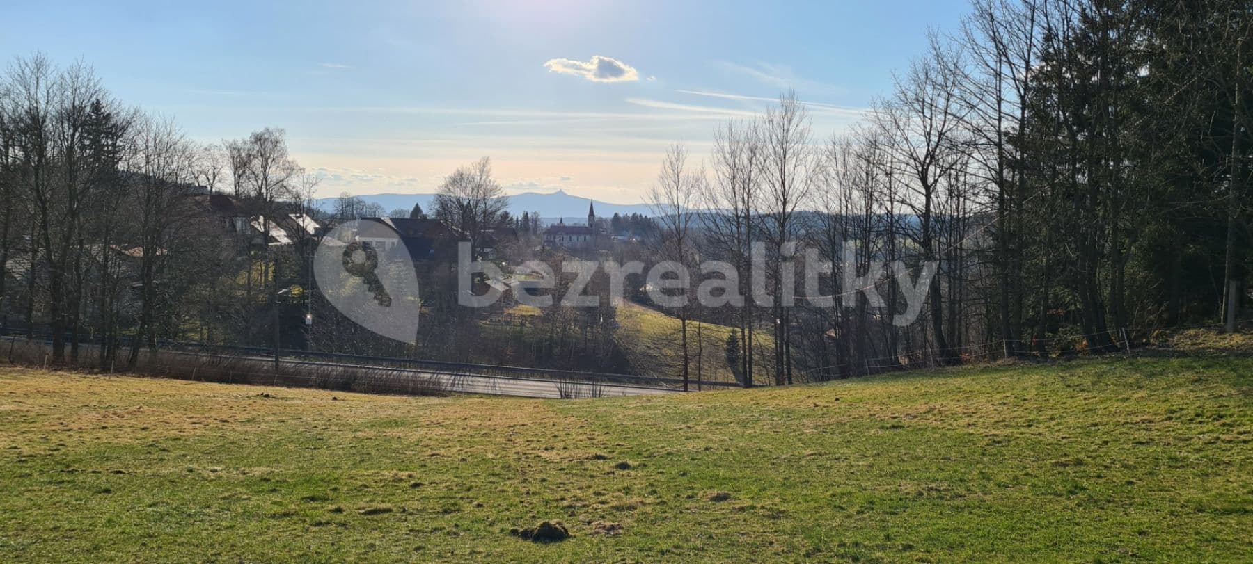 Prodej pozemku 3.213 m², Lučany nad Nisou, Liberecký kraj