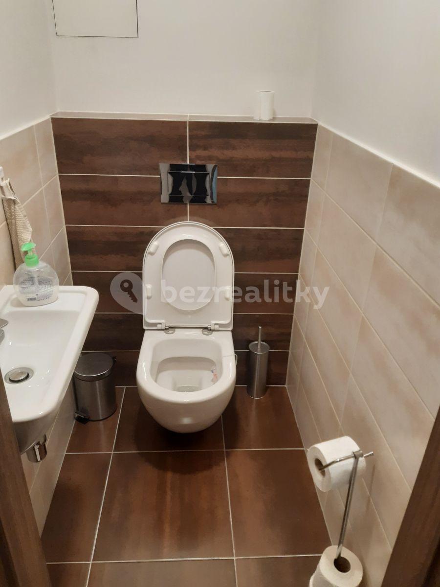 Prodej bytu 3+kk 63 m², Zvěřinova, Praha, Praha