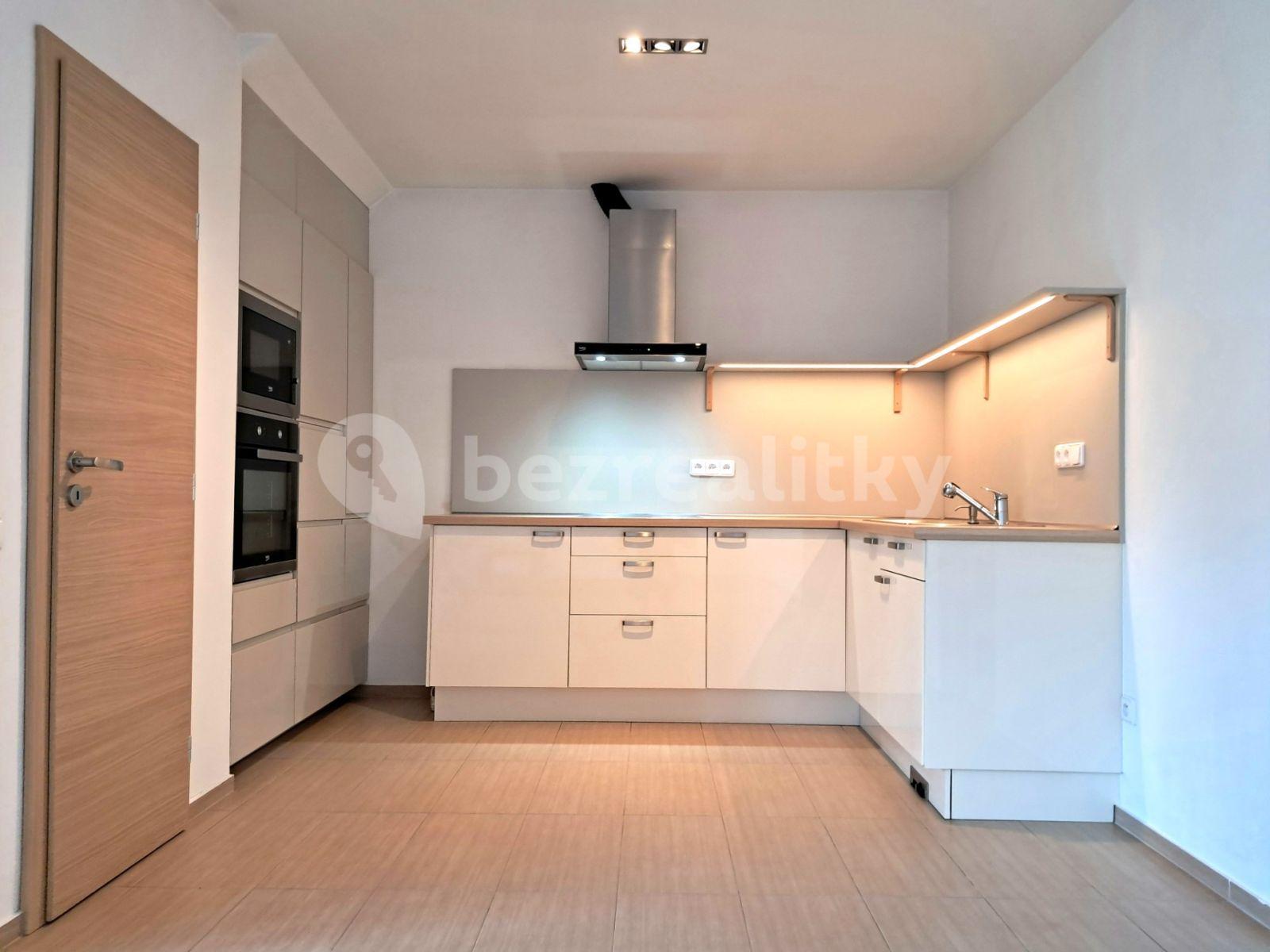 Pronájem bytu 2+kk 76 m², Libušina, Roudnice nad Labem, Ústecký kraj