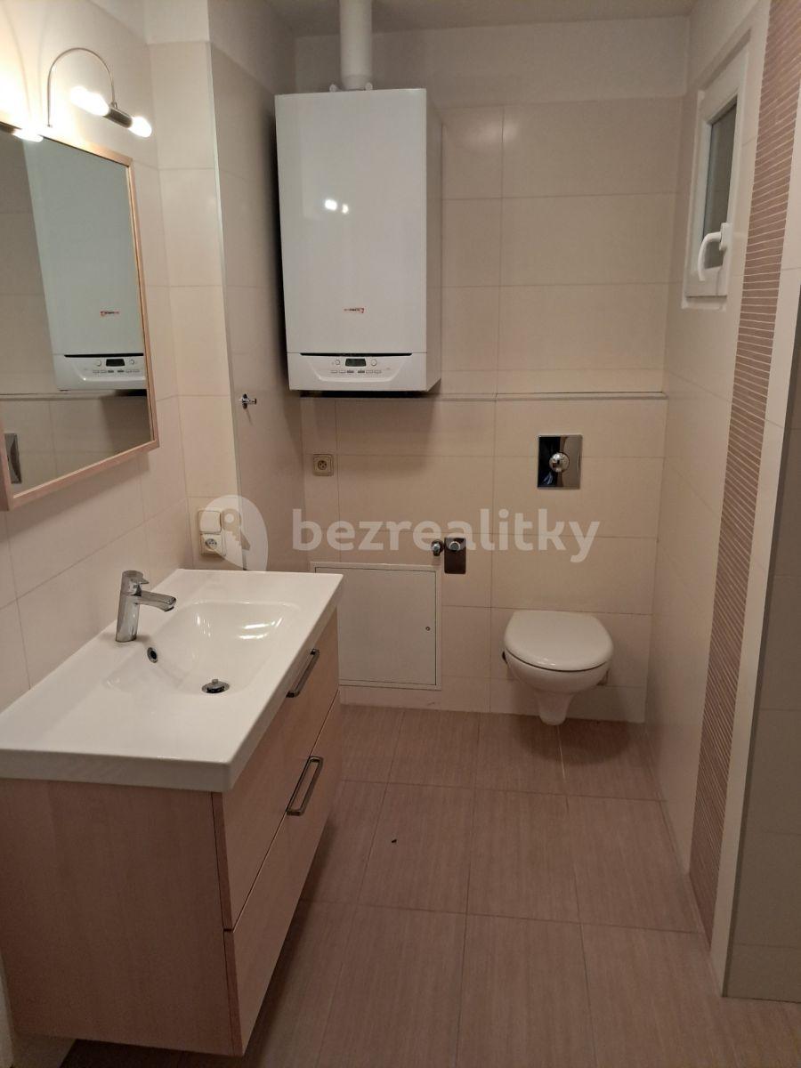 Pronájem bytu 2+kk 76 m², Libušina, Roudnice nad Labem, Ústecký kraj