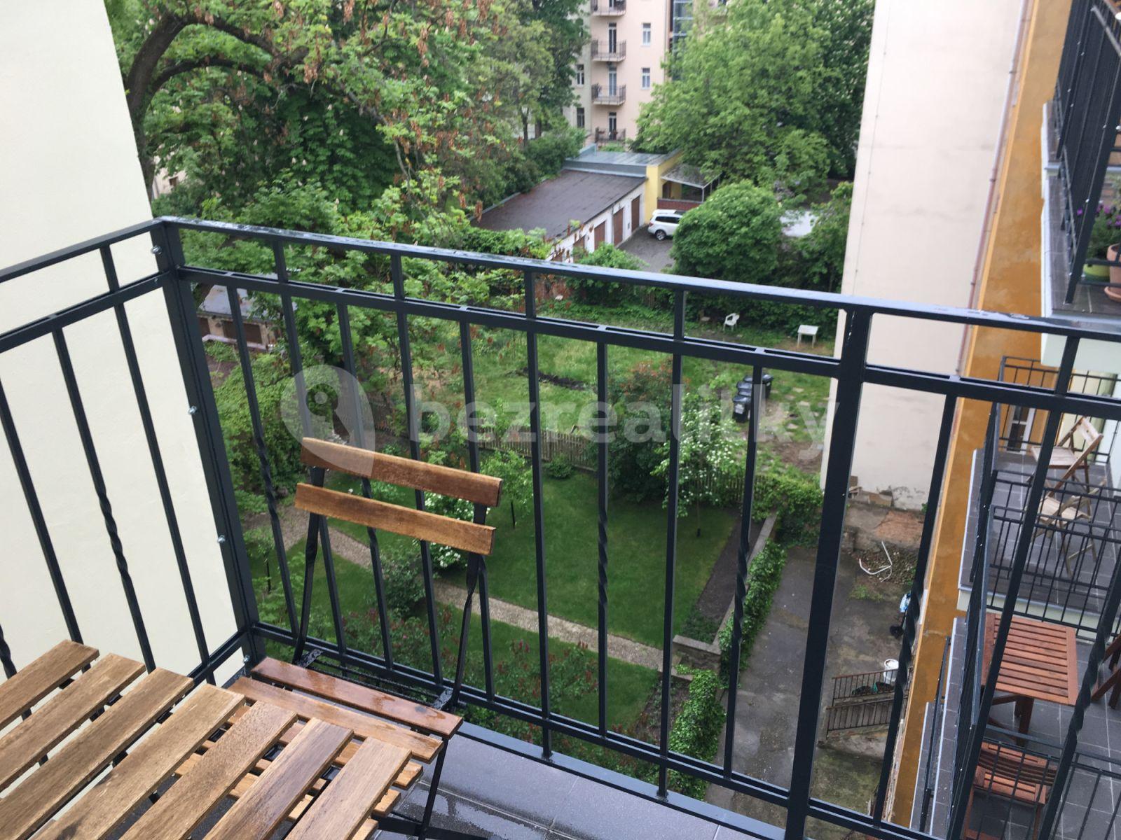 Pronájem bytu 1+kk 29 m², Slavíkova, Praha, Praha